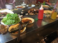 -马路牙子烧烤音乐酒馆(望京店)