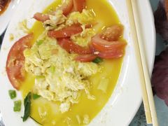 -青海特色美食小炒炕锅牦牛肉火锅