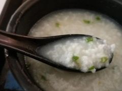 皮蛋瘦肉粥-老娘舅(杭州东站店)