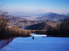 -中旅松花湖滑雪场