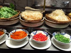 -岷山饭店-芝芝自助餐厅