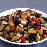 老年人的菜单一宫保茄子