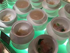 -荣誉国际酒店-云顶旋转餐厅