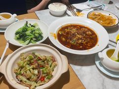 -渝信川菜 · 川味家常菜(财富购物中心店)