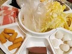 -鸡遇虾煲干锅火锅(小寨金莎店)