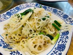 -记忆湘菜馆(芙蓉镇店)