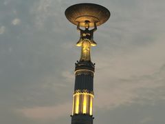 -茅山东方盐湖城景区