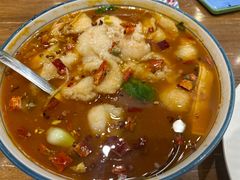 激情椒麻鱼-清真·玛丽亚新疆菜主题餐厅(浙江中路店)