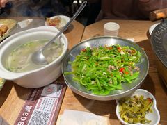 -聚鑫朋酸菜肥肠(九龙仓店)