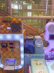-卡通尼乐园(宝山龙湖天街店)