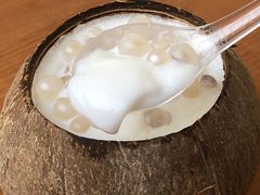 -椰爺爺·椰子冻砵仔糕