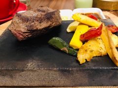 -Erman岩烧牛排(虹桥南丰城店)