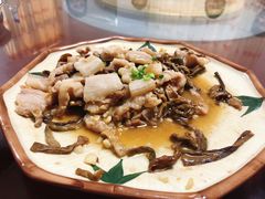 芋合猪腩肉-亚荣河鲜