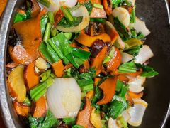 -云海肴·汽锅鸡·云南菜(天山百盛优客店)