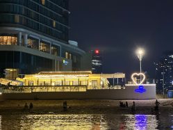 -星海水上乐园(星海广场圣亚店)