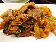 干炒牛河-避风塘·老港味餐厅(虹口龙之梦店)