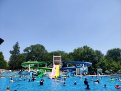 -青年湖公园水上世界