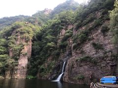 -龙潭大峡谷