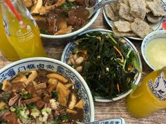 卤煮火烧-门框胡同百年卤煮(新街口店)