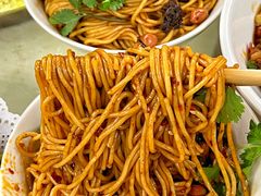 -老三样·旧食新味(绿地店)