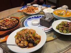 -小船渔村•大连菜•大连焖鱼(黄河路店)
