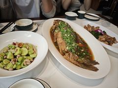 -梅利汴京烤鸭•开封豫菜地标店(东大街店)