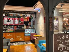 -西西弗书店&矢量咖啡(壹方购物中心店)