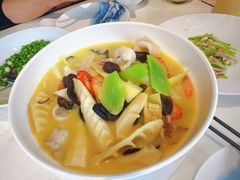 绿波廊老灶炖三鲜-绿波廊(豫园店)