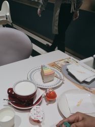 -奈尔宝家庭中心·亲子早教·派对餐厅(北京东坝万达店)