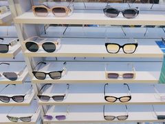 -LOHO眼镜生活(青浦宝龙店)