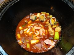 -锅来乐地锅鸡(安亭店)