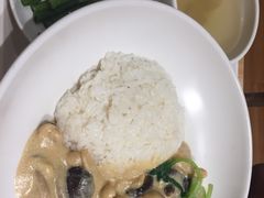 逍遥菇菇浓汤饭-轻蔬不用等·素食(江苏路店)
