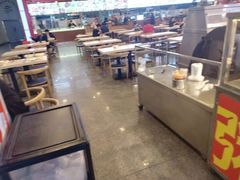 大堂-成都风味小吃(成都东站店)