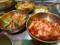 -釜山火炉·海鲜烤肉(紫藤路店)