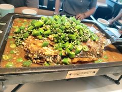 -江边城外烤全鱼(世茂广场店)