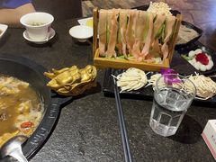 -菌自在·云南野生菌火锅(长安万达店)