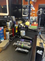 -鸿運 BARBER SHOP男士理发馆