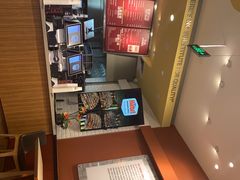 -The Habit Burger Grill 哈比特汉堡(爱琴海店)