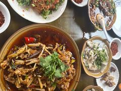 -小杨翘脚牛肉
