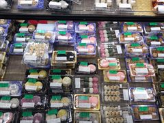 -东荟城名店仓