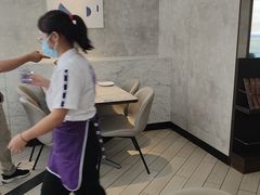 -必胜客(武汉欢乐谷店)
