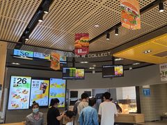 -麦当劳(海岸城店)