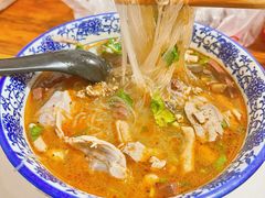 -叶新小吃店(来凤小区总店)