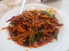 鱼香肉丝-满江红四季餐厅 · 国家五钻级酒家(新纪元大酒店店)