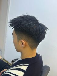 -尤司男士国潮理发馆