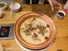 -阿婆情腊排骨火锅·野生菌季(古城旗舰店)