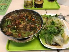 -卓雅桂林米粉
