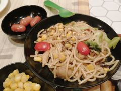 -卢家妈妈·西餐厨房(卜蜂中心店)