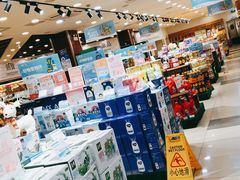 -华联超市(隆昌路店)