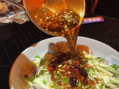 -何师烧烤·香辣蟹·川菜·30年老品牌(太古里旗舰店)